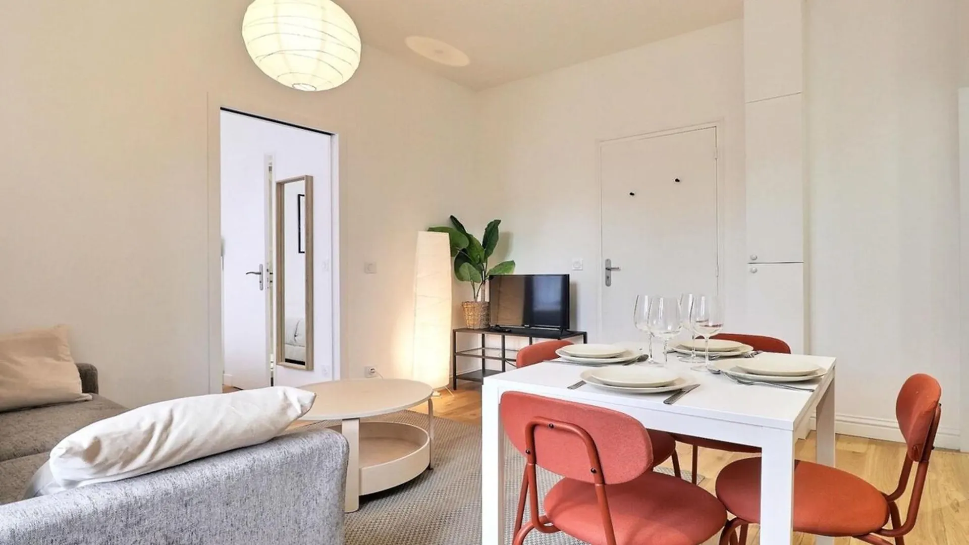L'Origami - Lovely Newly Renovated Apartment With Garage - Villeurbanne France